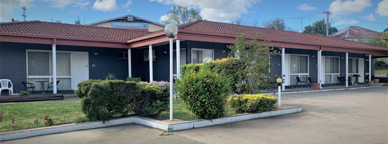 Countryman Motor Inn Cowra Bagian luar foto