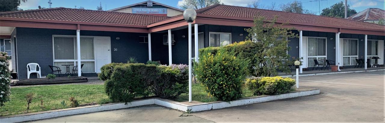 Countryman Motor Inn Cowra Bagian luar foto