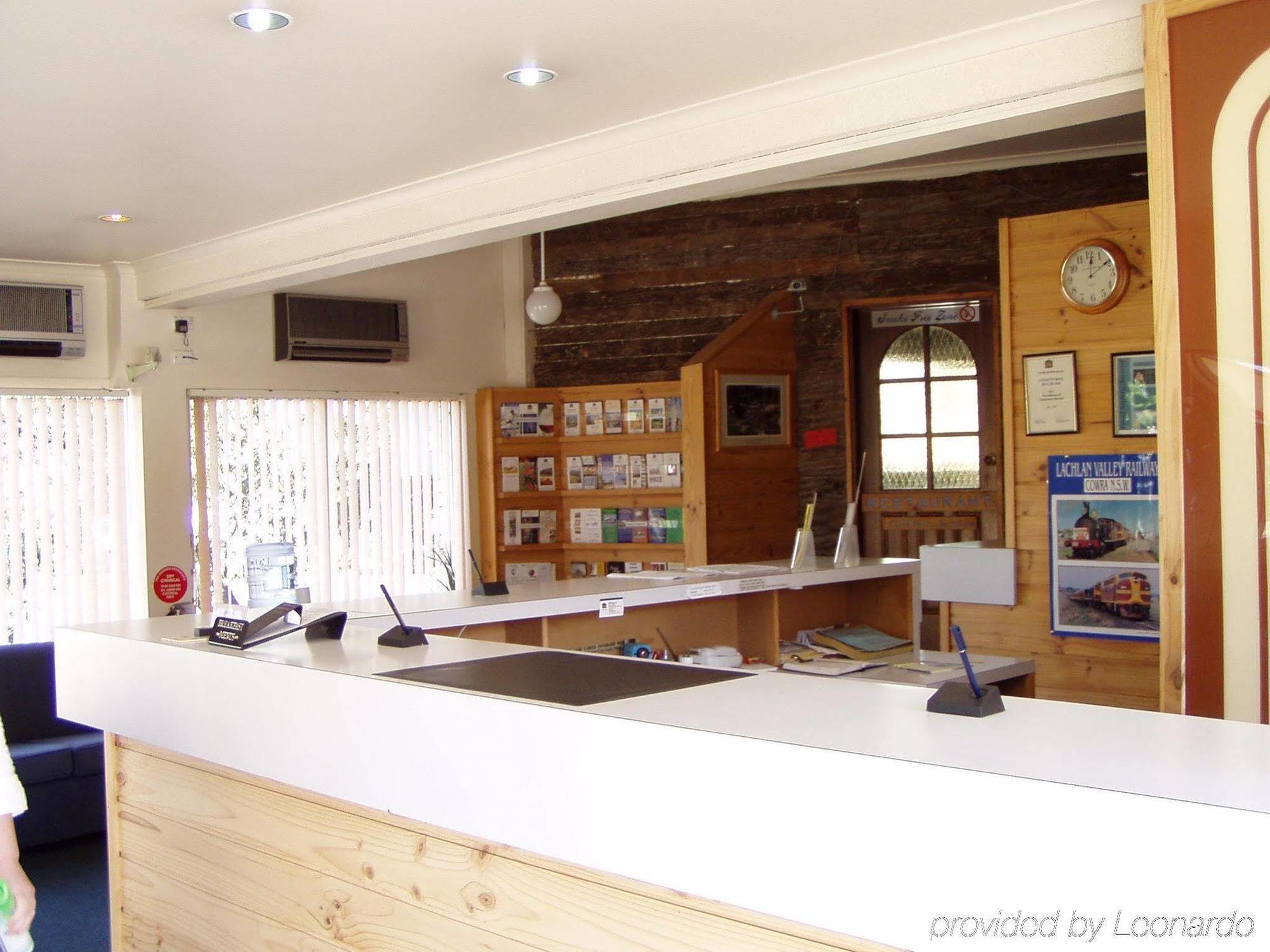 Countryman Motor Inn Cowra Bagian luar foto