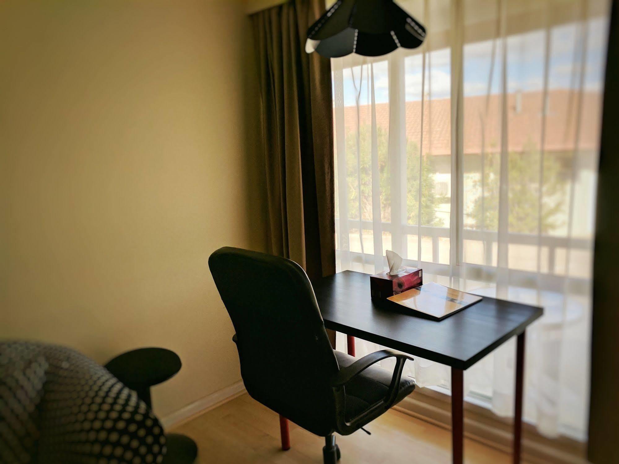 Countryman Motor Inn Cowra Bagian luar foto