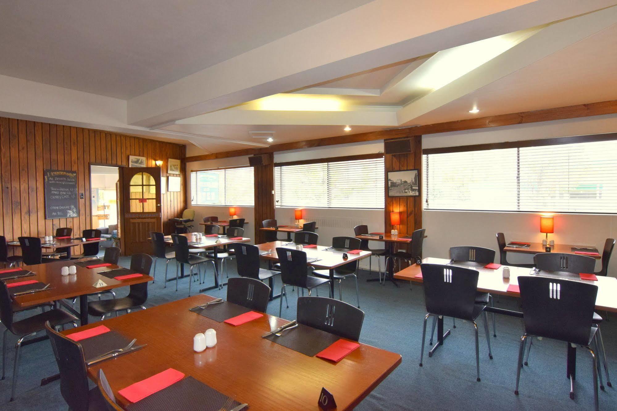 Countryman Motor Inn Cowra Bagian luar foto